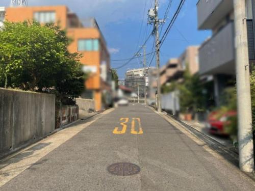 前面道路含む現地写真 前面道路含む現地写真