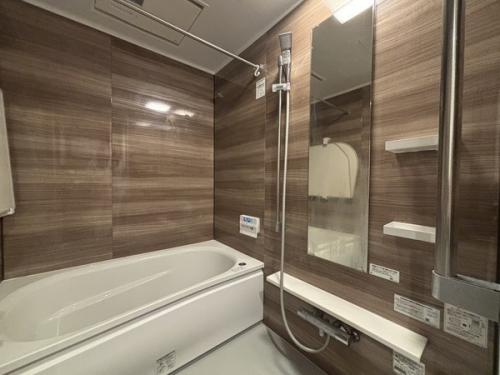 便利な浴室換気乾燥機能付きユニットバス。