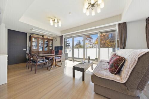 ※販売対象に家具・調度品は含まれません。