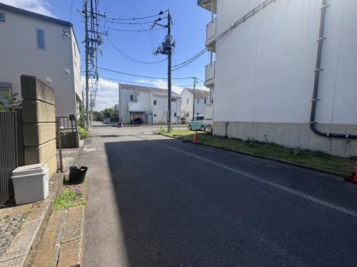 南西側道路