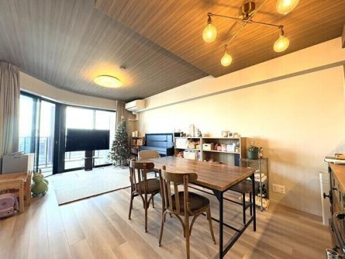 ※販売対象に家具・調度品は含まれません。