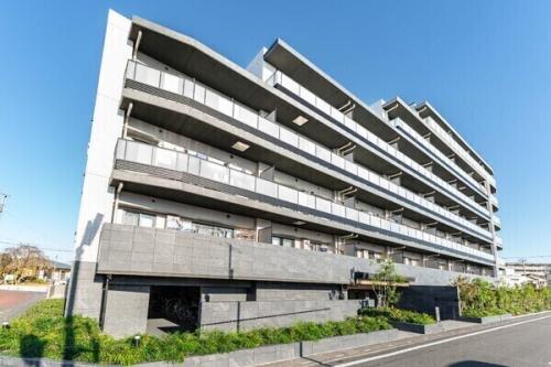 専有庭付き南西向き/2LDK＋S+2WIC/日当たり良好