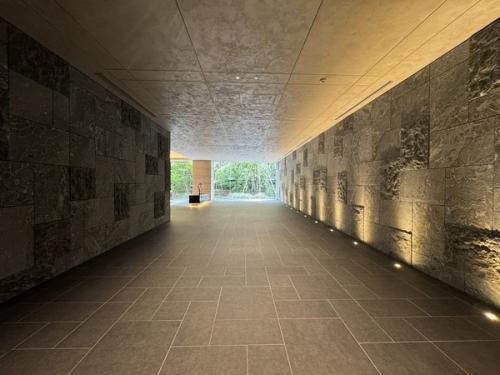 エントランスホール