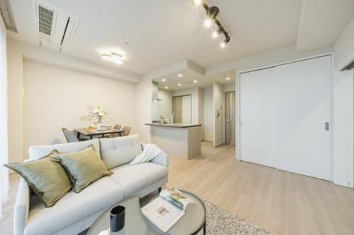 家具・調度品は販売対象には含まれません。