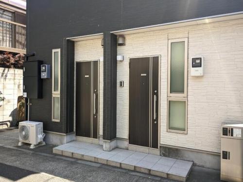 賃貸住戸は3戸ございます。2026年5月現在満室賃貸中です。