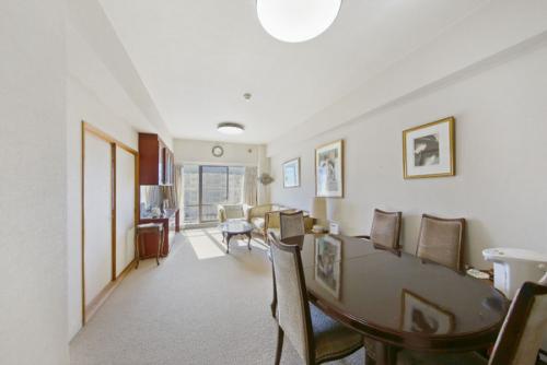 ※販売対象に家具・調度品は含まれません。