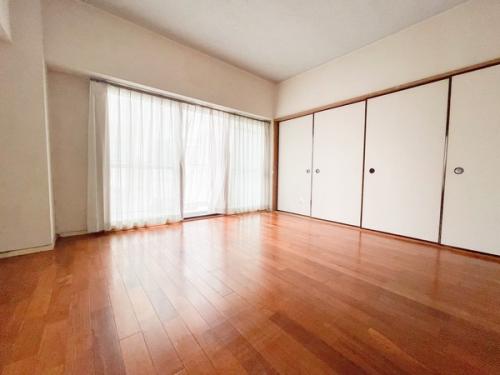 家具・調度品は販売対象には含まれません。