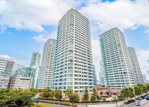 【M.M.TOWERS the East】