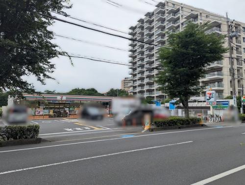 セブン・イレブンさいたま上落合3丁目店/約180m セブン・イレブンさいたま上落合3丁目店/約180m