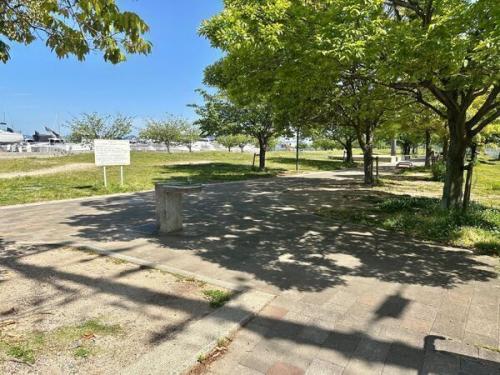 五日市メープルマリーナ/約50m 五日市メープルマリーナ/約50m