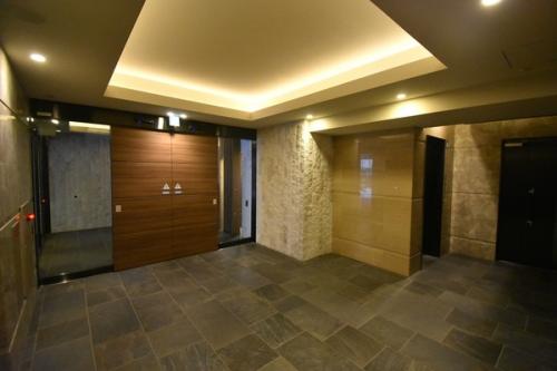 エントランスホール