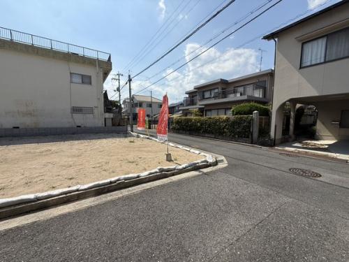 現地土地写真です。現況更地のNo.B区画です。