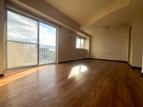 南東向きのため日の光が差し込みます。