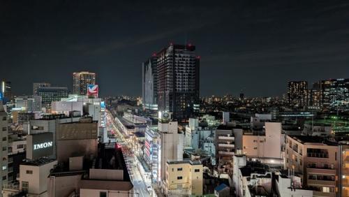 バルコニーからの眺望(夜間)