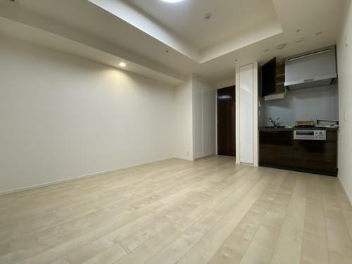 居室は約10.0帖　天井高2.6m