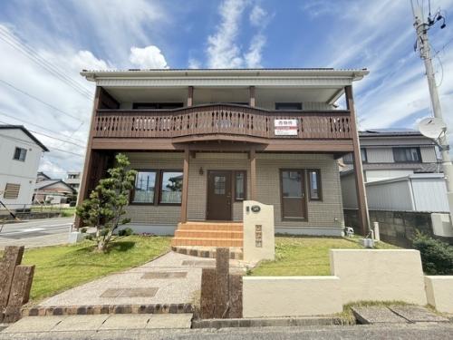 2010年2月新築のスウェーデンハウス施工の注文住宅です。