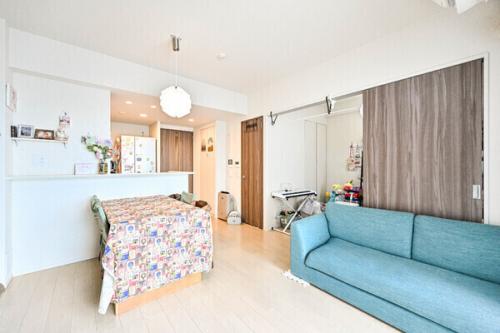 最大天高2.58mの開放的なリビングダイニング