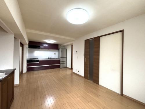 ※家具調度品は販売対象に含みません。