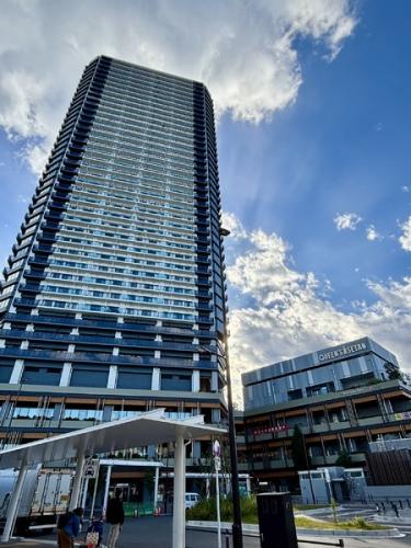 2024年9月築　地上39階地下2階建のタワーマンションです。