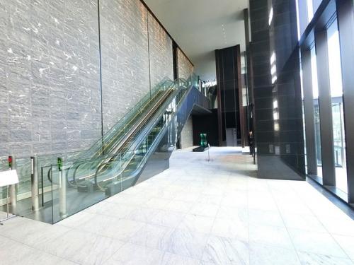 グランドエントランスホール