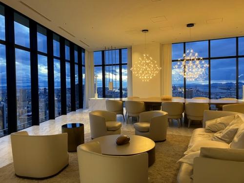 ４９階ザ・ペントハウス