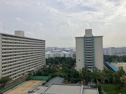 南東向きの開放的な眺望です。