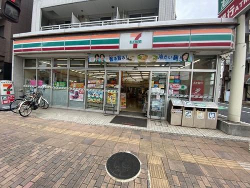 セブンイレブン登戸店 約140m
