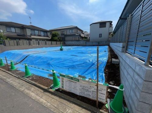 建築条件付き土地ではありませんのでお好きなハウスメーカーで建築できます