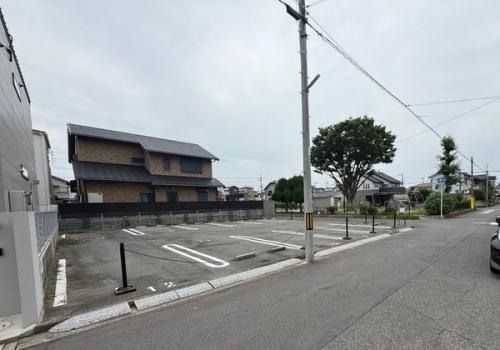外観(北側道路から撮影) 外観(北側道路から撮影)