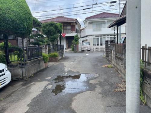 前面道路含む外観 前面道路含む外観