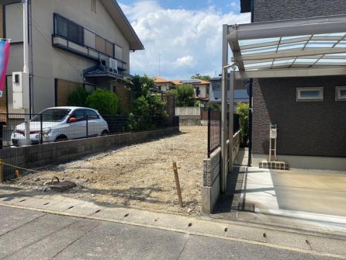 物件南東より