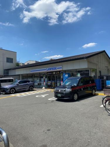 ローソン岡崎道店 約410m