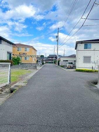 前面道路含む外観 前面道路含む外観