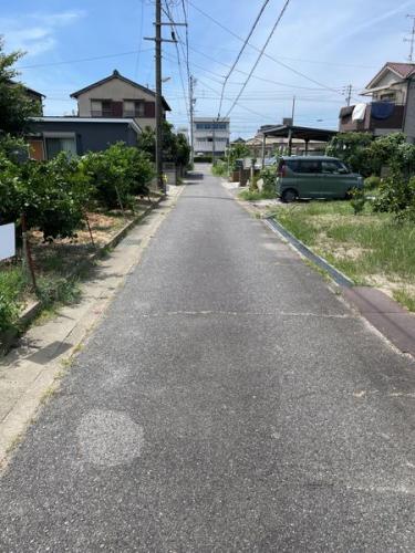 前面道路西向き