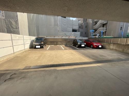 駐車スペース 駐車スペース