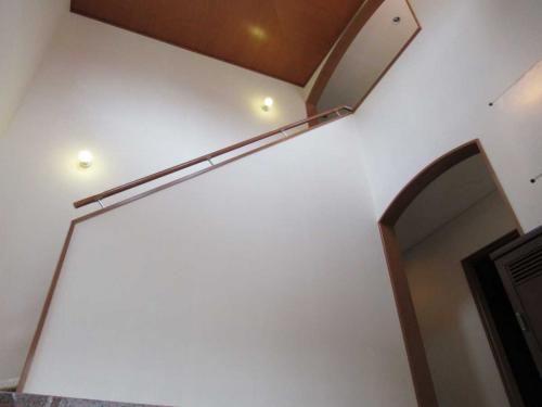 玄関：玄関は、吹抜になっています。