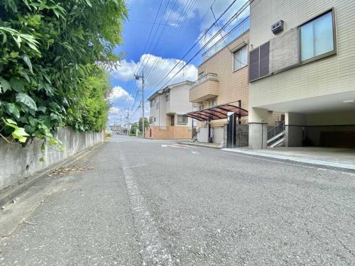 前面道路(撮影年月：2024年08月)