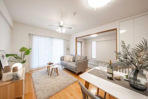 リビング・ダイニング：・家具・調度品等は販売価格に含まれておりません