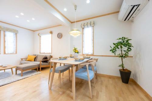 リビング・ダイニング（撮影年月：2024年10月）