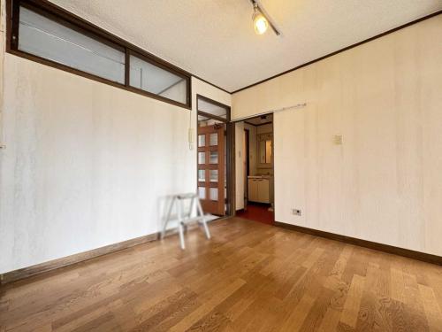 洋室：家具調度品は価格に含まれません（撮影年月：2025年08月）