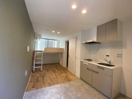 室内：103（写真は新築時）（撮影年月：2025年11月）