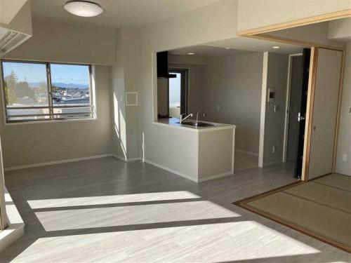 リビング(撮影年月：2025年11月)