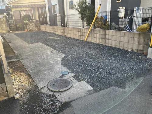 前面道路：私道(撮影年月：2025年12月)