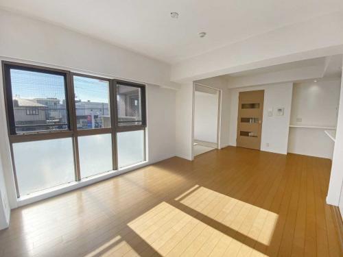 リビング・ダイニング：LDは、南東・南西の2面採光で明るいです。