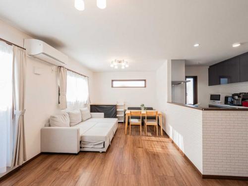 リビング・ダイニング（撮影年月：2025年12月）