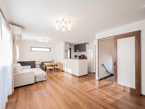 リビング・ダイニング（撮影年月：2025年12月）