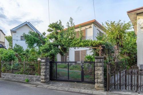 現地(古家あり)(撮影年月:2025年09月) 現地(古家あり)(撮影年月:2025年09月)