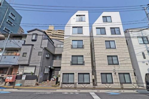 外観:建物左側(撮影年月:2026年07月) 外観:建物左側(撮影年月:2026年07月)