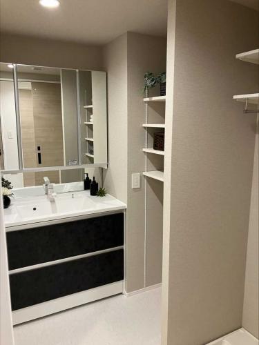 浴室：・家具・調度品は販売価格に含まれておりません