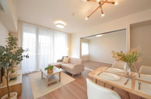 リビング・ダイニング：・家具、LDの照明は含まれません。